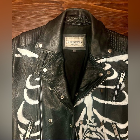 Burberry Prorsum hand painted Skeleton Moto Jacket. Black Leather, mens 38 - Picture 3 of 8